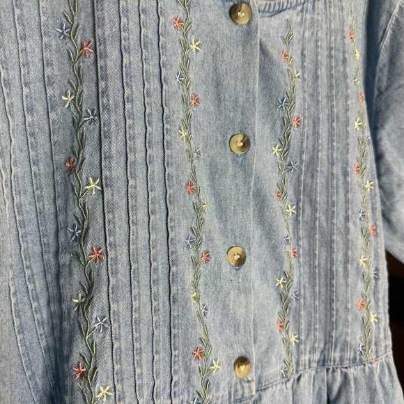 Main Street Blue VTG Denim Embroidered Button Front Floral A Line Midi Dress 28W - Picture 5 of 11